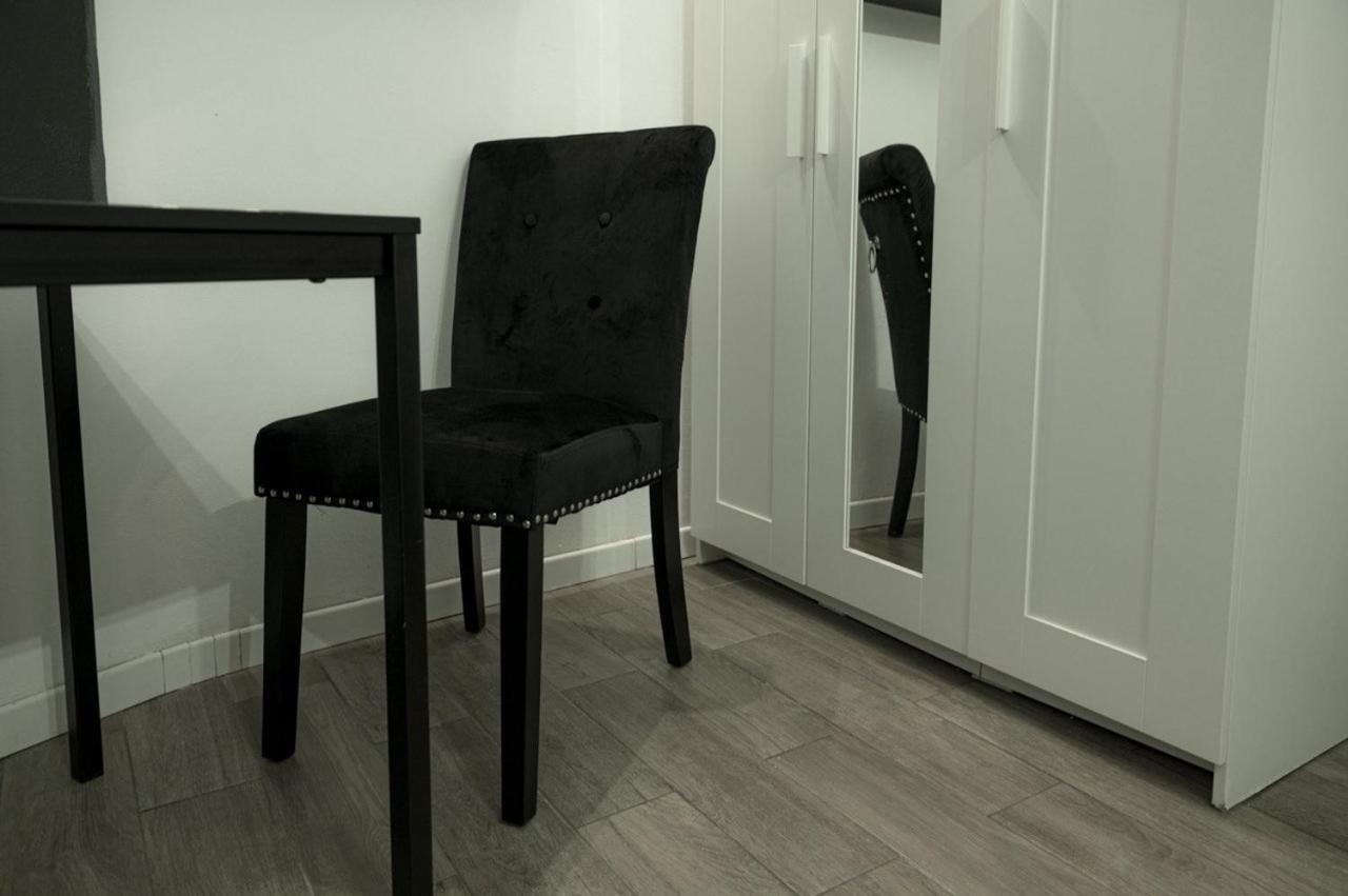 Apartament ᗰiki Hoᑌտᗴ Florencja Zewnętrze zdjęcie