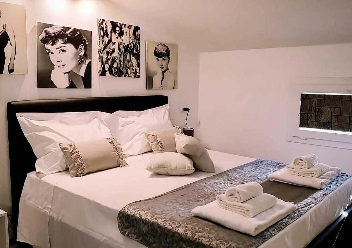 Apartament ᗰiki Hoᑌտᗴ Florencja Zewnętrze zdjęcie